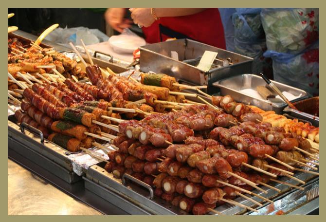 Myeongdong Street Food: 12 Best Stalls Map [2026]