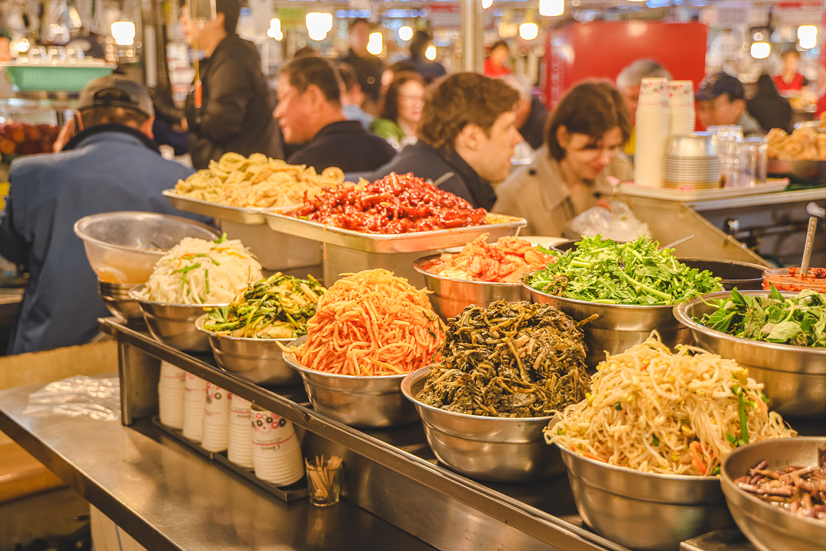 Gwangjang Market Food Guide: Seoul’s Legendary Eats