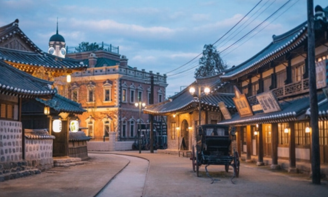 Learn Korean via K-Dramas: 30 Phrases [2026 Guide]